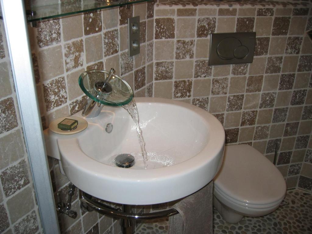 B&B Russell House Брюж Стая снимка